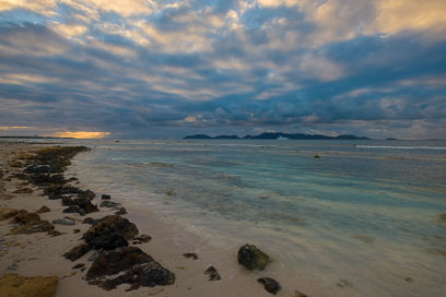 MT-20110221-065713-0022-Anguilla-Merrywing-Bay-sunrise.jpg